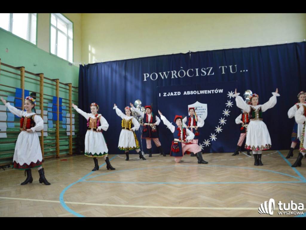 Powróćmy jak za dawnych lat, w zaczarowany szkolny świat... I Zjazd Absolwentów Szkoły Podstawowej w Leszczydole-Nowinach