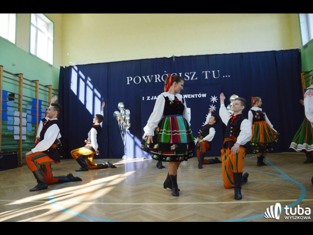 Powróćmy jak za dawnych lat, w zaczarowany szkolny świat... I Zjazd Absolwentów Szkoły Podstawowej w Leszczydole-Nowinach