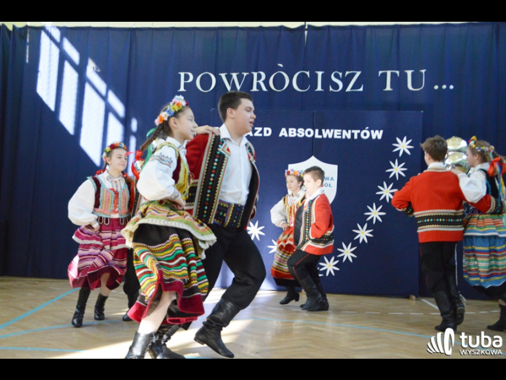 Powróćmy jak za dawnych lat, w zaczarowany szkolny świat... I Zjazd Absolwentów Szkoły Podstawowej w Leszczydole-Nowinach