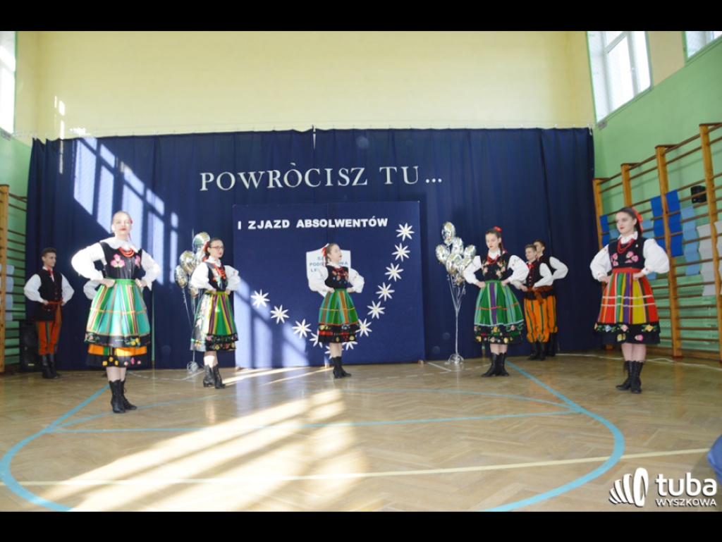 Powróćmy jak za dawnych lat, w zaczarowany szkolny świat... I Zjazd Absolwentów Szkoły Podstawowej w Leszczydole-Nowinach