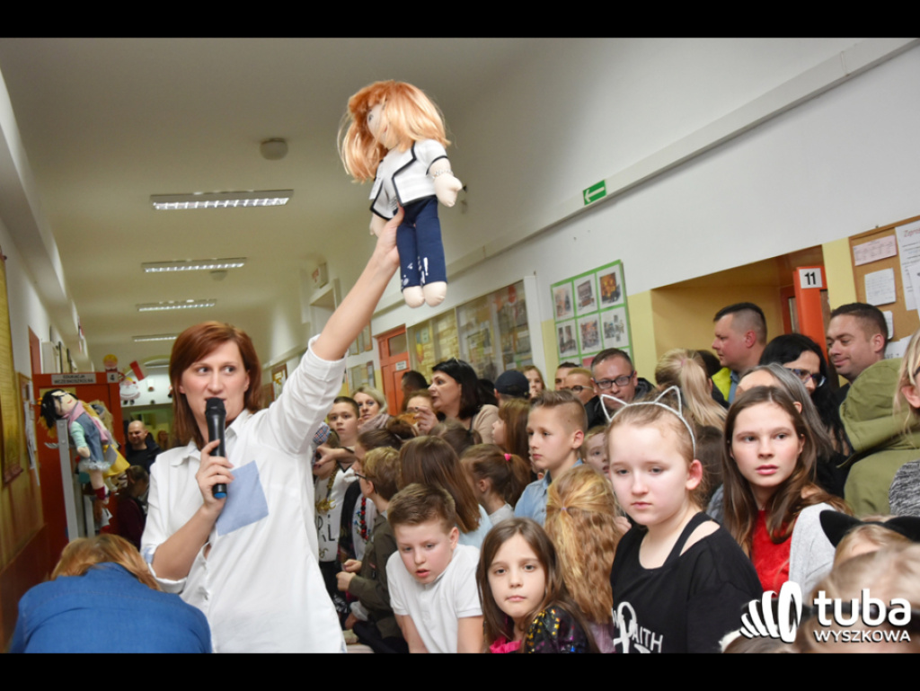 Szmaciane laleczki w szczytnym celu. SP nr 1 w akcji UNICEF 