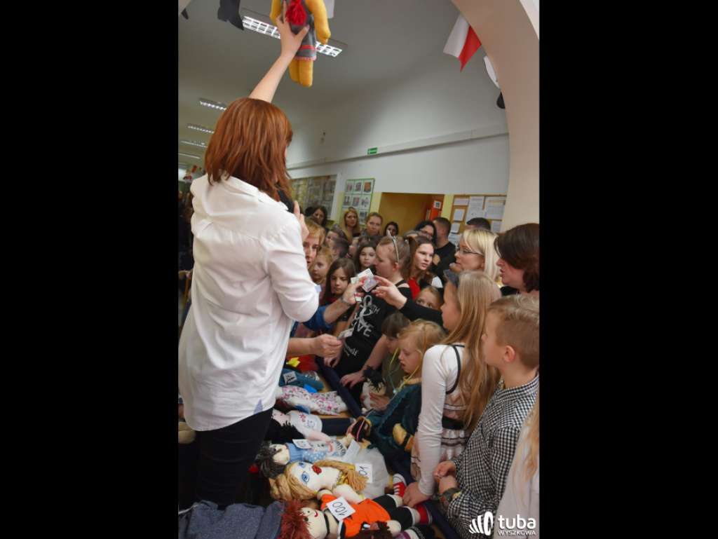 Szmaciane laleczki w szczytnym celu. SP nr 1 w akcji UNICEF 