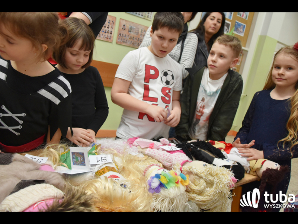 Szmaciane laleczki w szczytnym celu. SP nr 1 w akcji UNICEF 