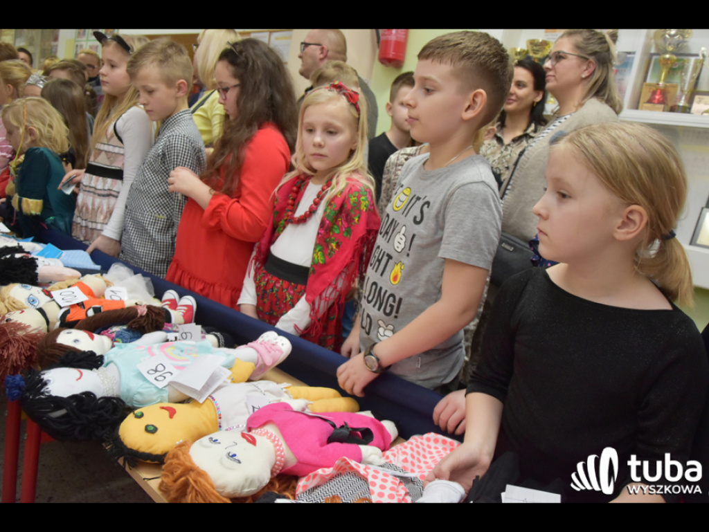 Szmaciane laleczki w szczytnym celu. SP nr 1 w akcji UNICEF 