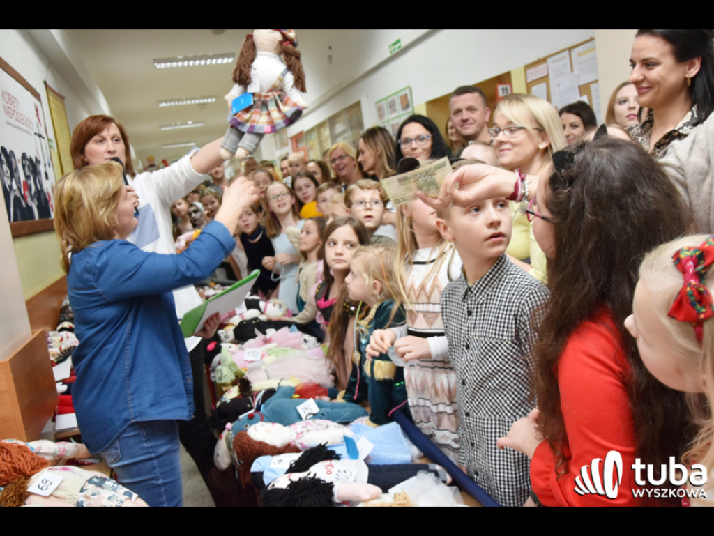 Szmaciane laleczki w szczytnym celu. SP nr 1 w akcji UNICEF 