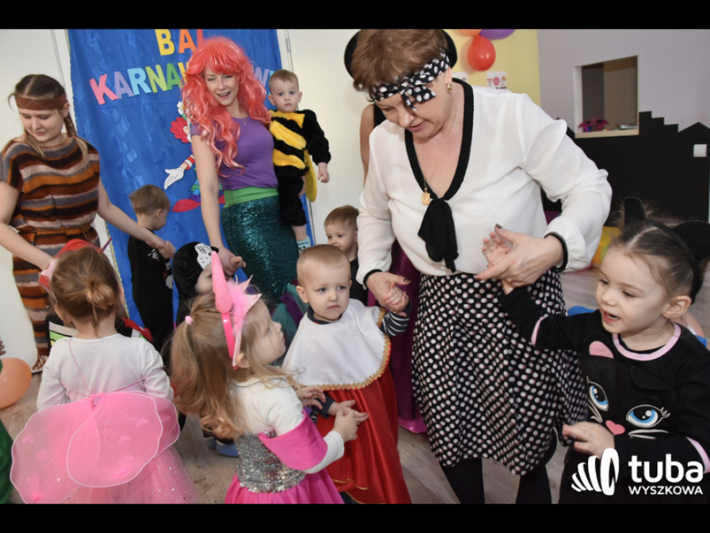 W krainie zabawy. Niezwykły bal karnawałowy w Żłobku A KUKU (video)