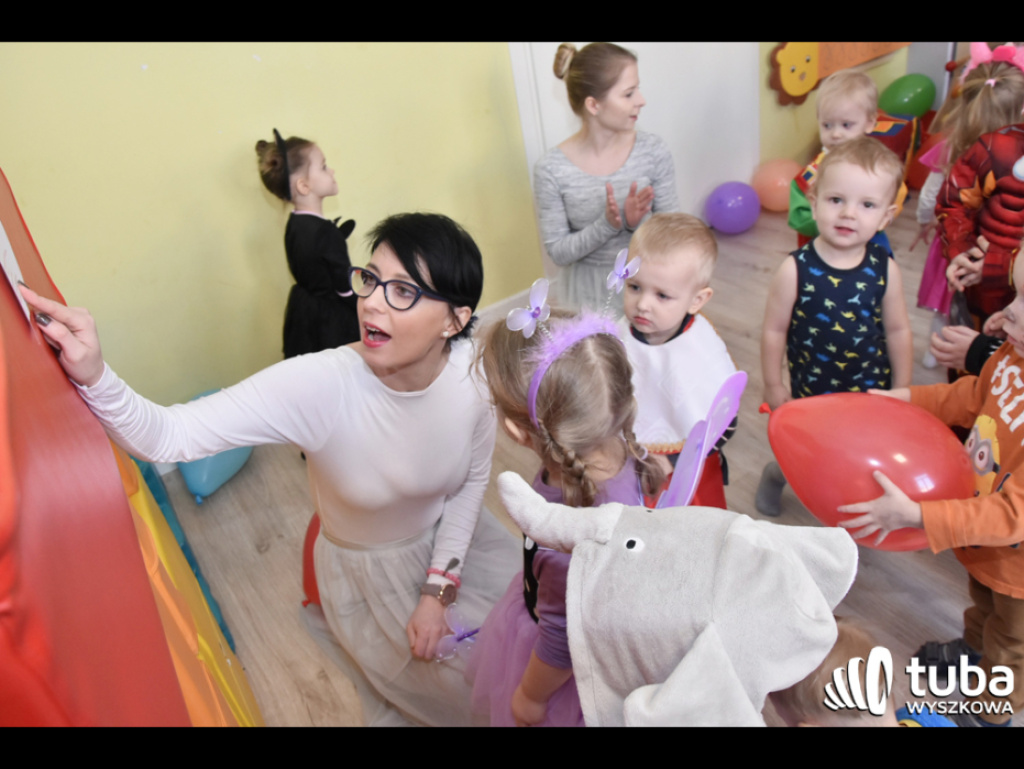 W krainie zabawy. Niezwykły bal karnawałowy w Żłobku A KUKU (video)
