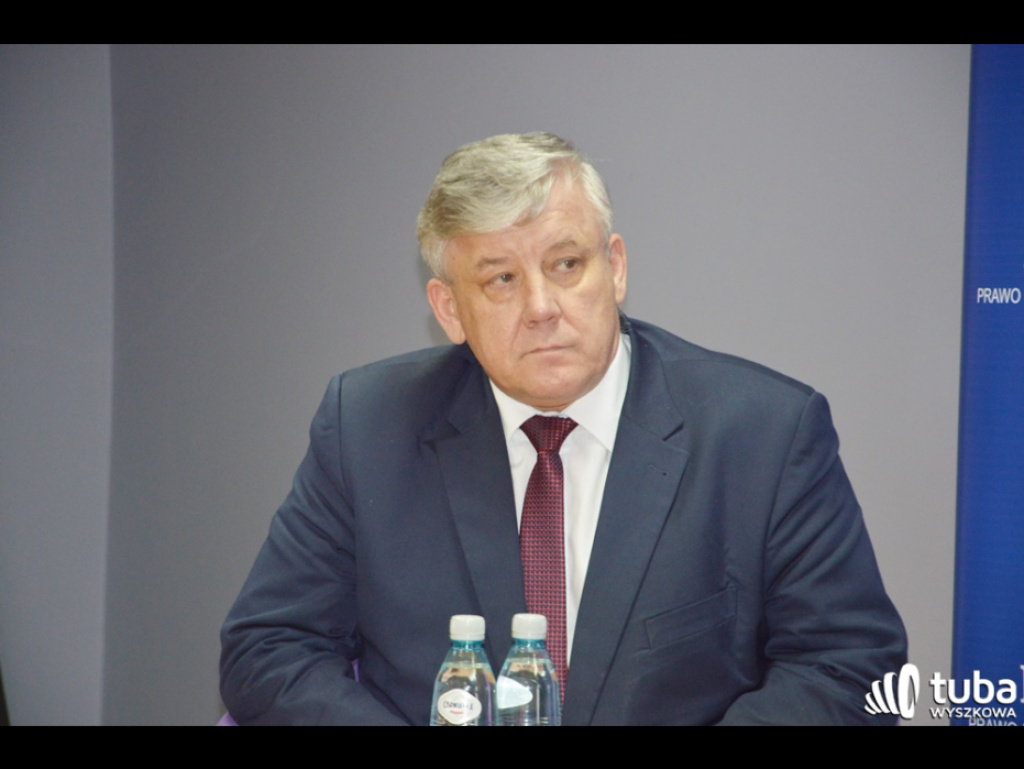 500 +, trzynasta emerytura, niższy PIT - nowe deklaracje PiS dla Polaków