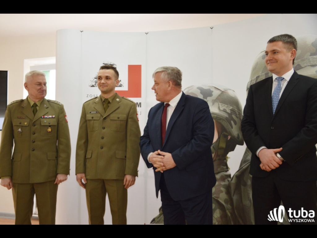 Ci, którzy by chcieli założyć mundur...  W Wyszkowie ruszyła kwalifikacja wojskowa