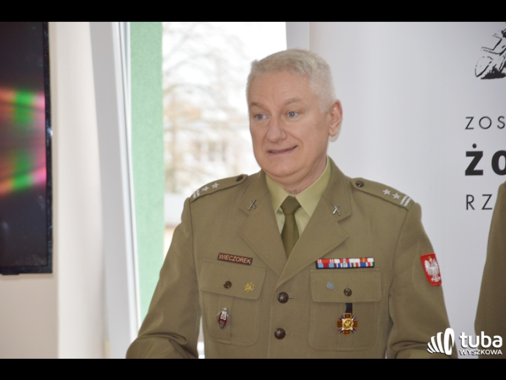 Ci, którzy by chcieli założyć mundur...  W Wyszkowie ruszyła kwalifikacja wojskowa