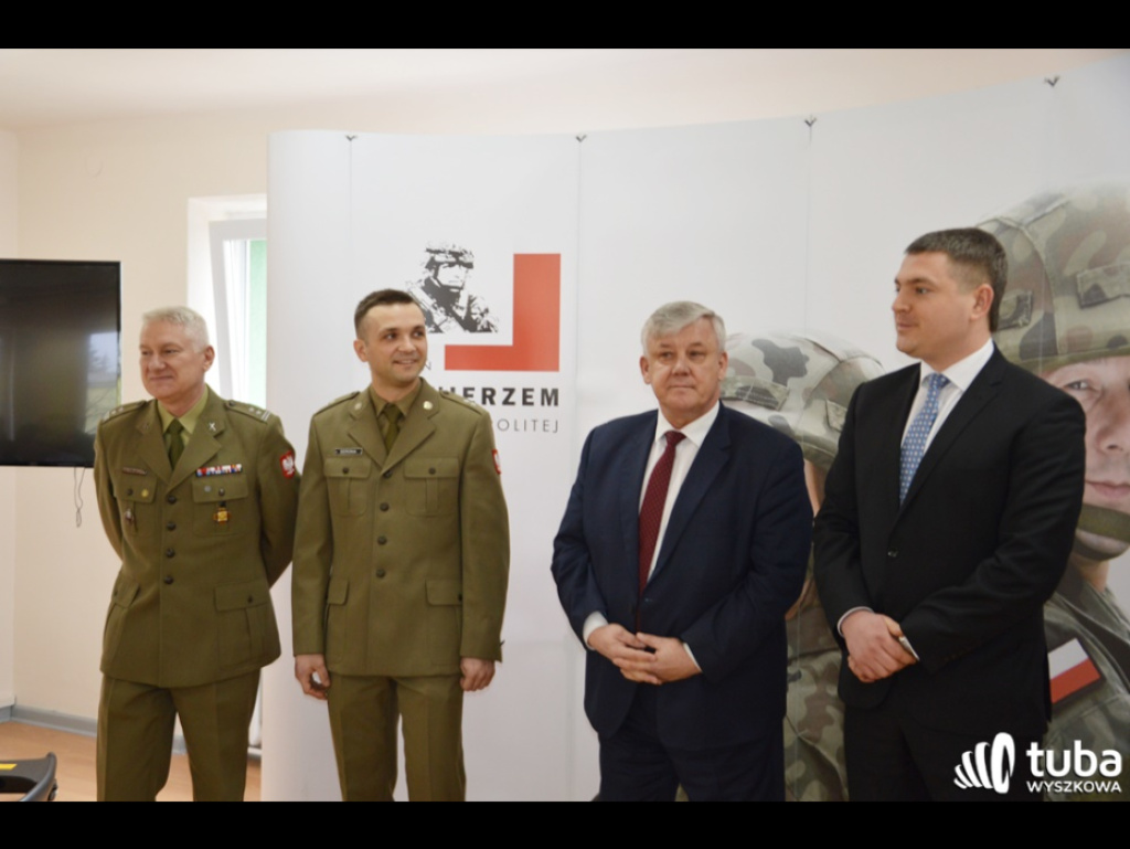Ci, którzy by chcieli założyć mundur...  W Wyszkowie ruszyła kwalifikacja wojskowa
