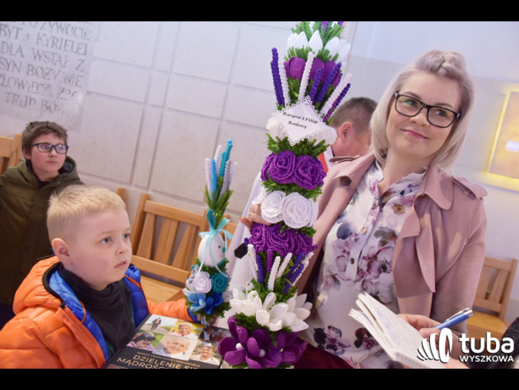 Zachwyciły biskupa. Najpiękniejsze palmy w parafii pw. św. Wojciecha