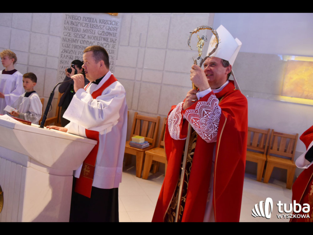 Zachwyciły biskupa. Najpiękniejsze palmy w parafii pw. św. Wojciecha