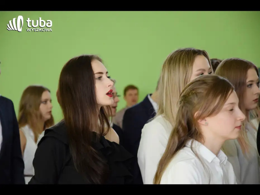 Pożegnanie ze „Skłodowską”. Abiturienci ZS nr 1 zakończyli naukę