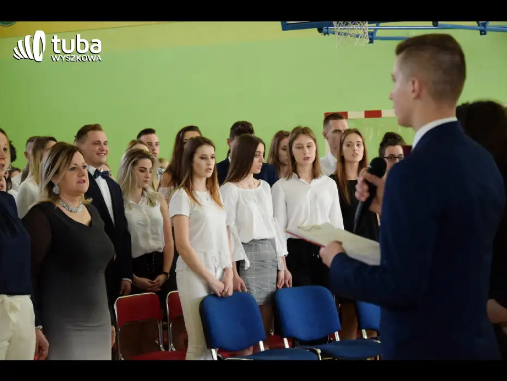 Pożegnanie ze „Skłodowską”. Abiturienci ZS nr 1 zakończyli naukę