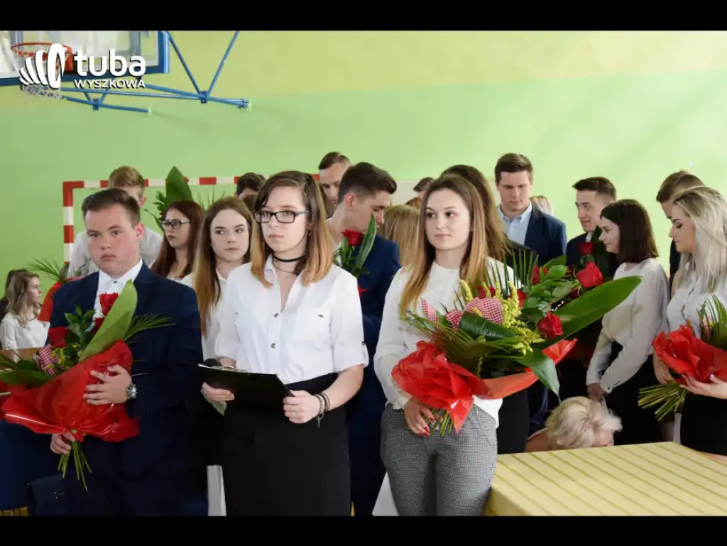 Pożegnanie ze „Skłodowską”. Abiturienci ZS nr 1 zakończyli naukę