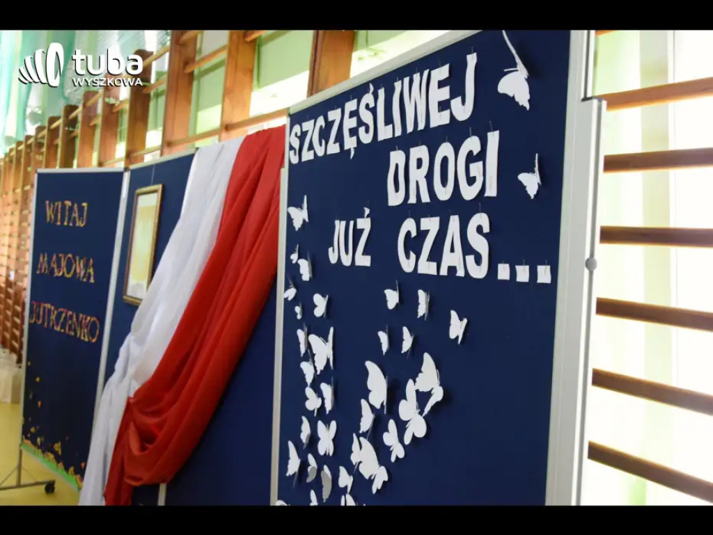 Pożegnanie ze „Skłodowską”. Abiturienci ZS nr 1 zakończyli naukę