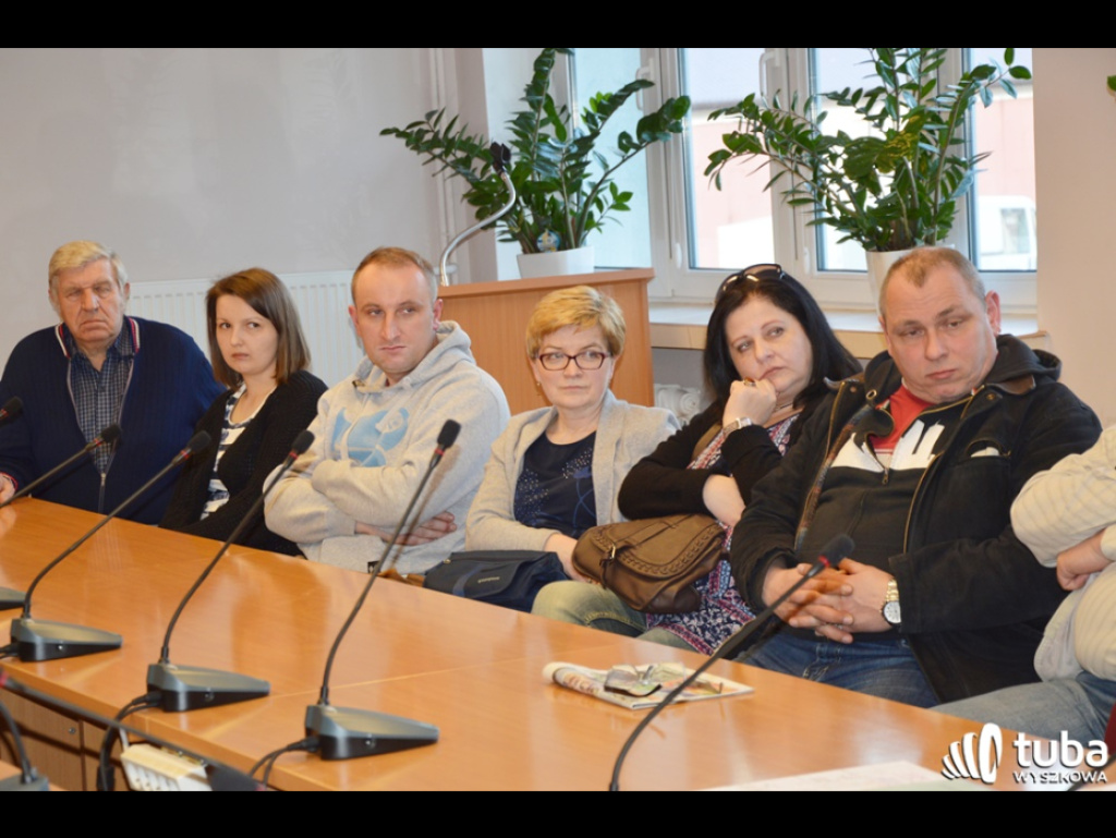 Jest projekt przebudowy ulicy Akacjowej oraz ulicy Jutrzenki. Do wyboru dwa warianty
