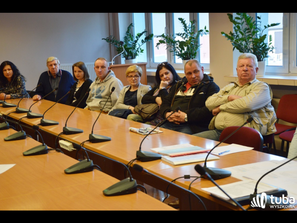 Jest projekt przebudowy ulicy Akacjowej oraz ulicy Jutrzenki. Do wyboru dwa warianty