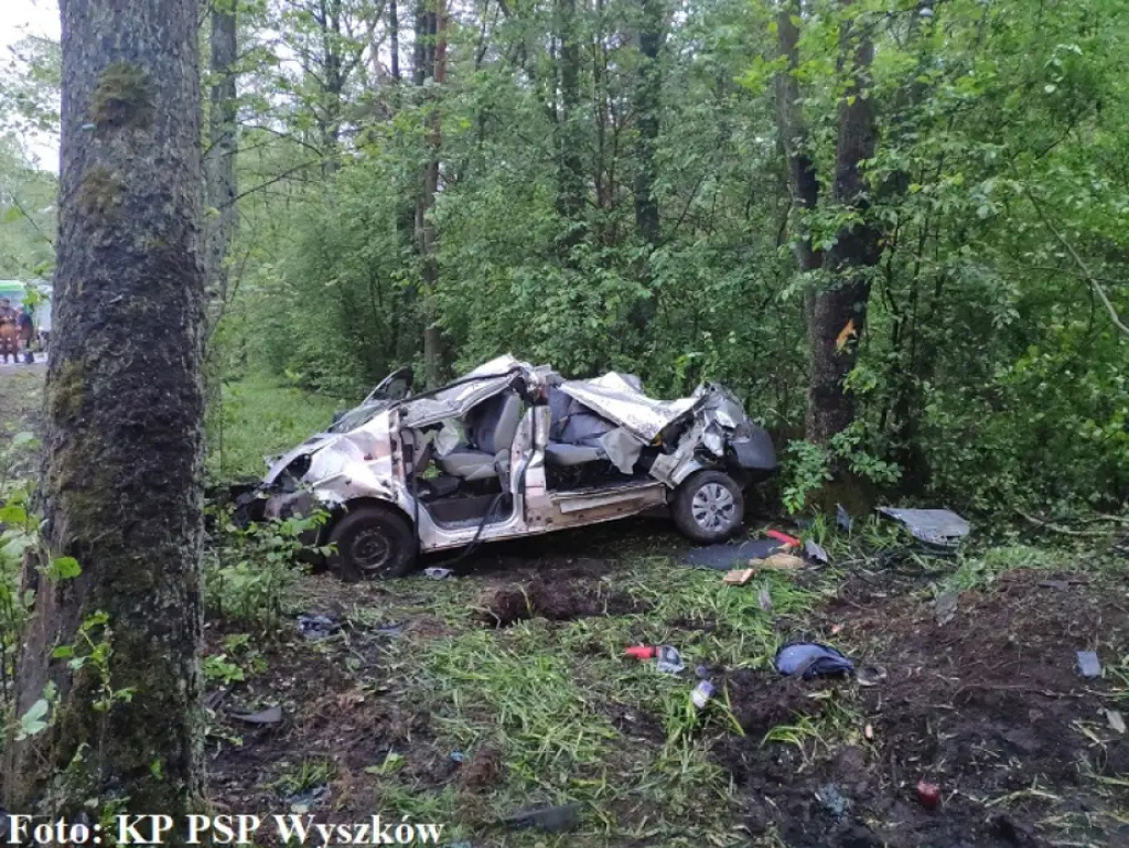 Cztery osoby zginęły. Ogromna tragedia na drodze pod Wyszkowem (AKTUALIZACJA)