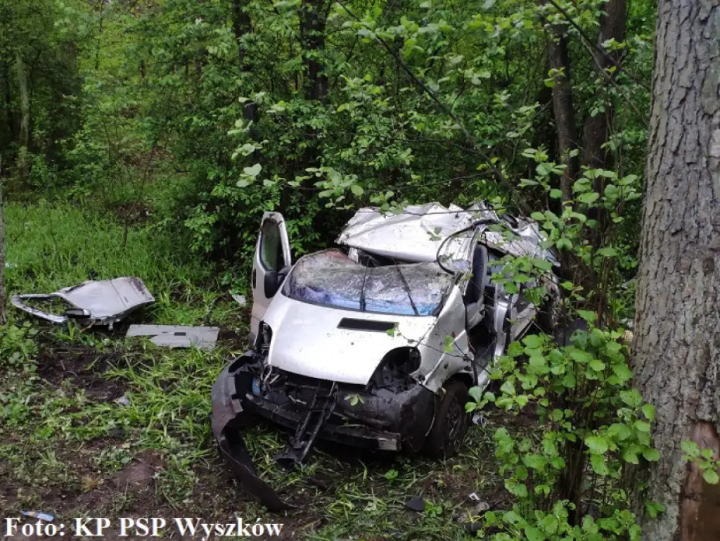 Cztery osoby zginęły. Ogromna tragedia na drodze pod Wyszkowem (AKTUALIZACJA)
