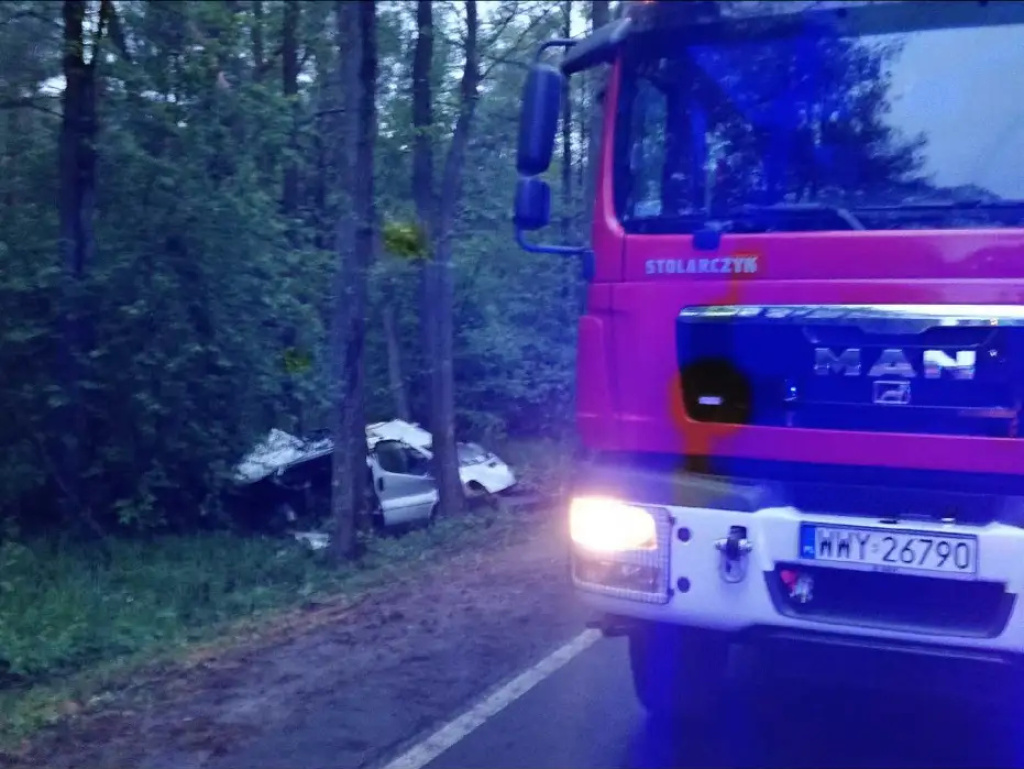 Cztery osoby zginęły. Ogromna tragedia na drodze pod Wyszkowem (AKTUALIZACJA)