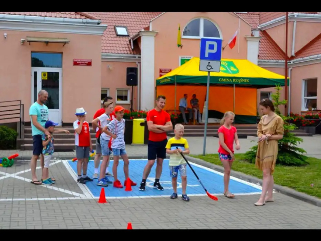 „Co tam w kosmosie?” Rodzinny piknik w Rząśniku