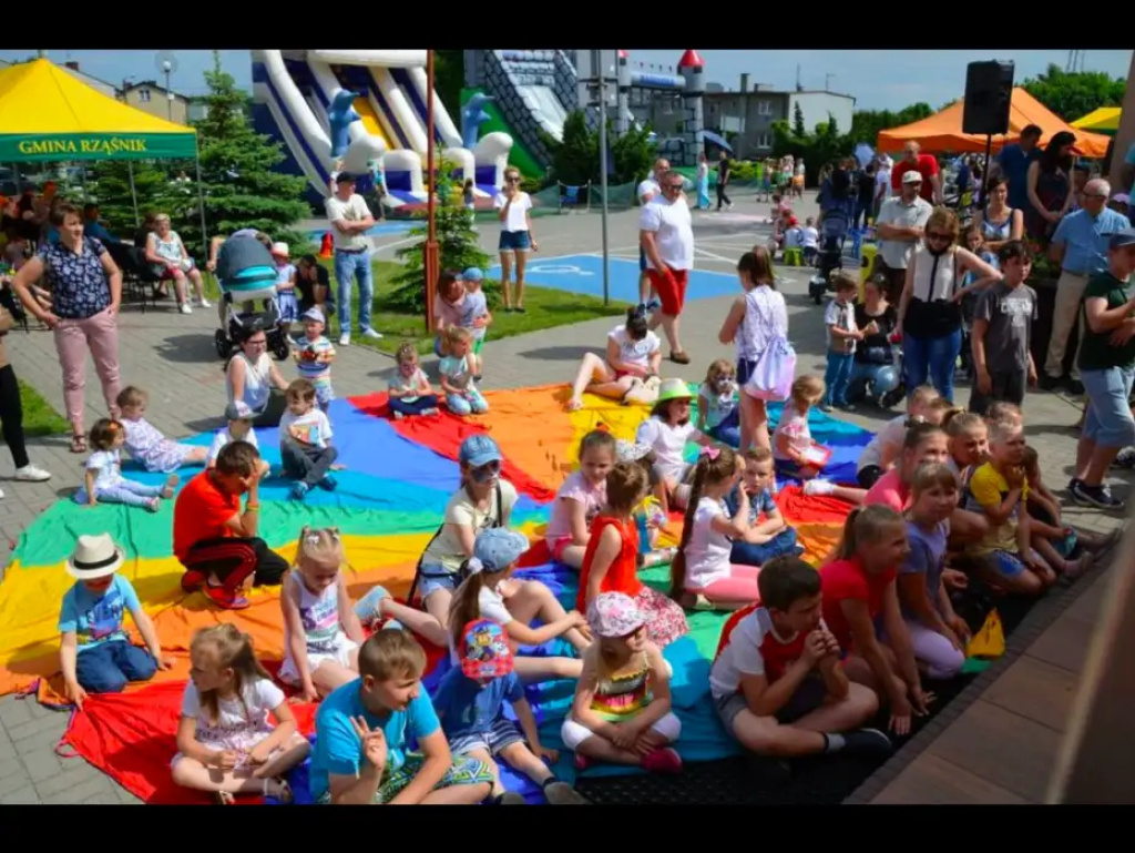 „Co tam w kosmosie?” Rodzinny piknik w Rząśniku