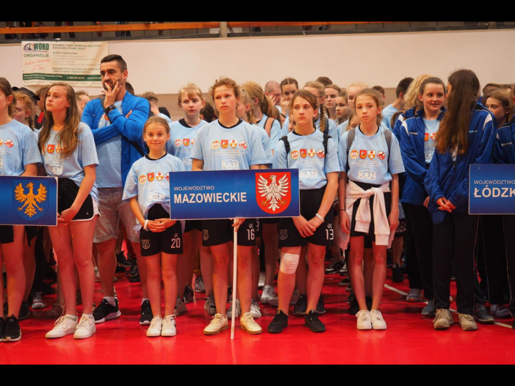 Uczennice z Zabrodzia piąte w unihokeju w Polsce!