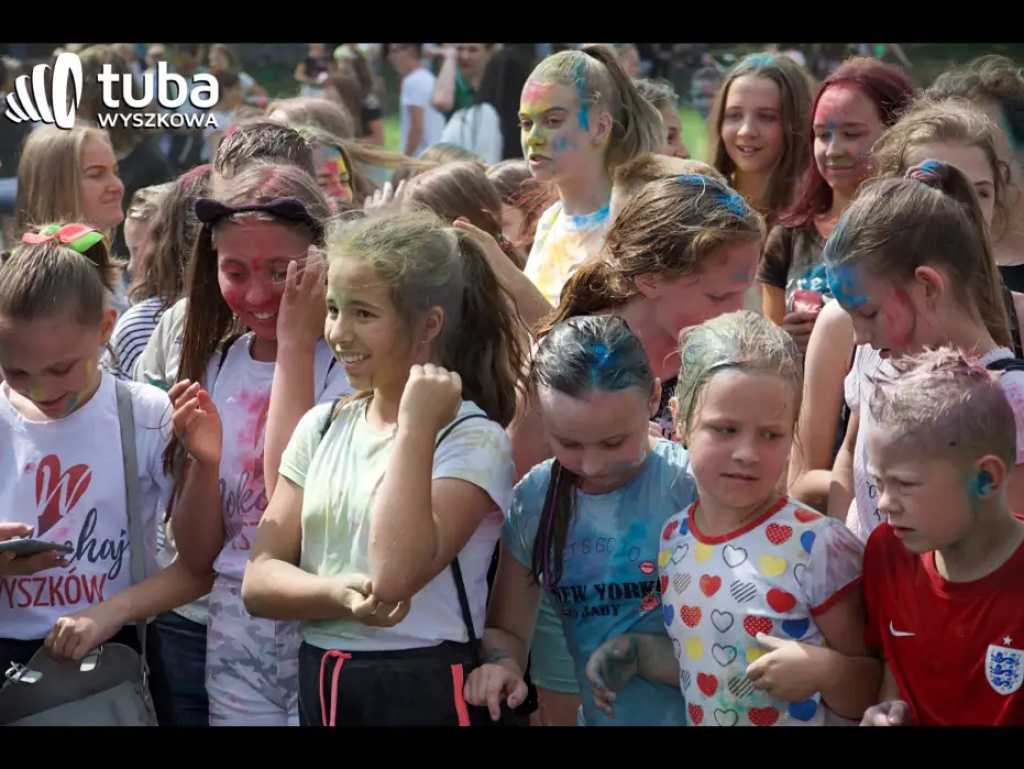 Kolorowe rozpoczęcie wakacji. Holi Festival w Wyszkowie