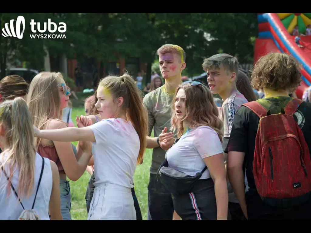 Kolorowe rozpoczęcie wakacji. Holi Festival w Wyszkowie