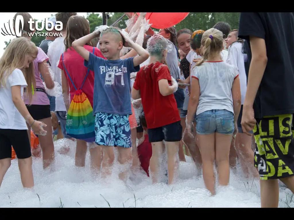 Kolorowe rozpoczęcie wakacji. Holi Festival w Wyszkowie