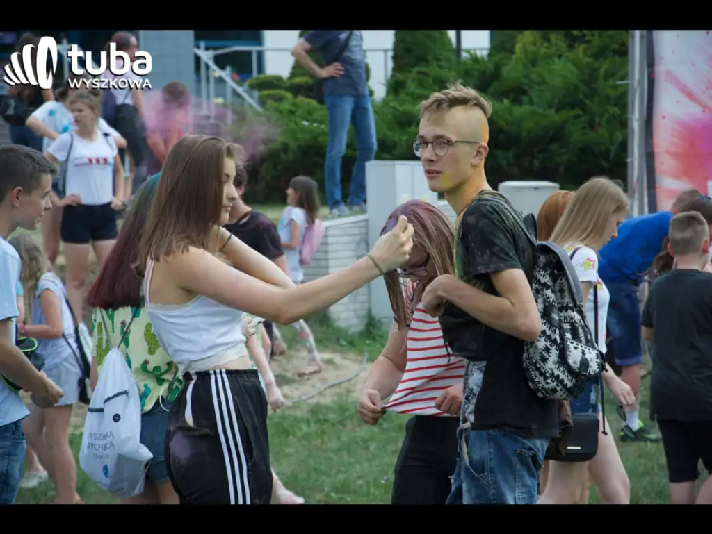 Kolorowe rozpoczęcie wakacji. Holi Festival w Wyszkowie