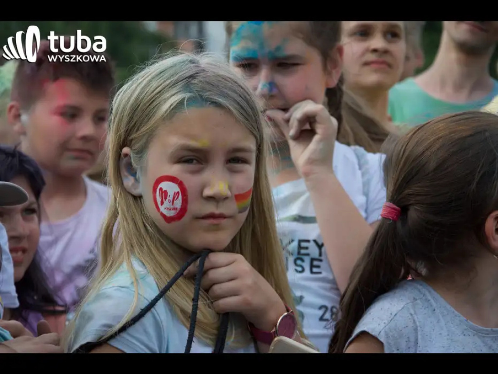 Kolorowe rozpoczęcie wakacji. Holi Festival w Wyszkowie