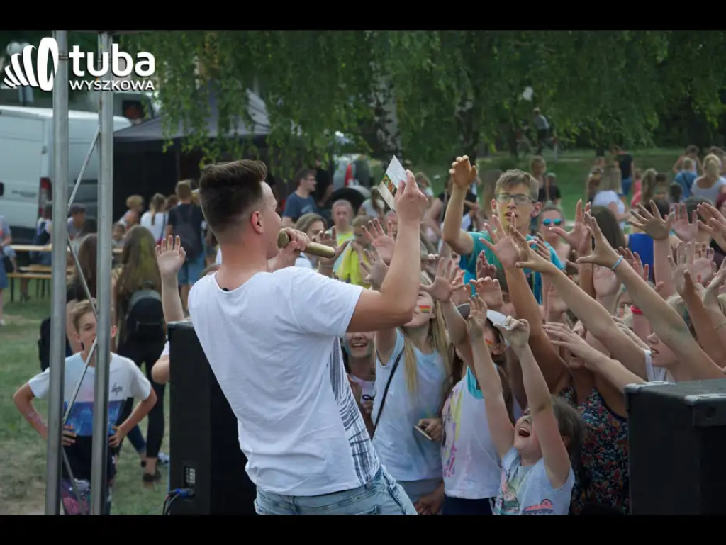 Kolorowe rozpoczęcie wakacji. Holi Festival w Wyszkowie