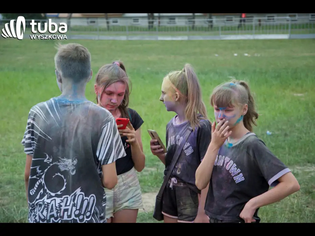Kolorowe rozpoczęcie wakacji. Holi Festival w Wyszkowie