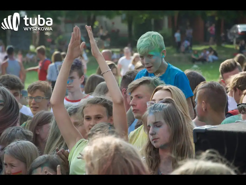 Kolorowe rozpoczęcie wakacji. Holi Festival w Wyszkowie