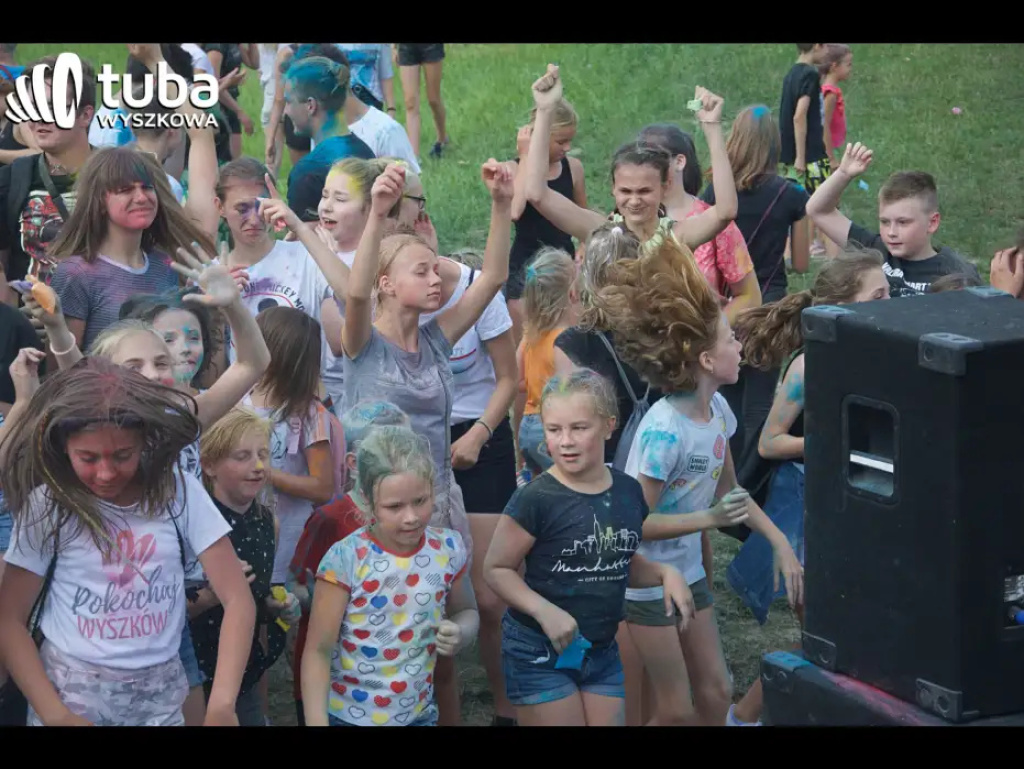 Kolorowe rozpoczęcie wakacji. Holi Festival w Wyszkowie