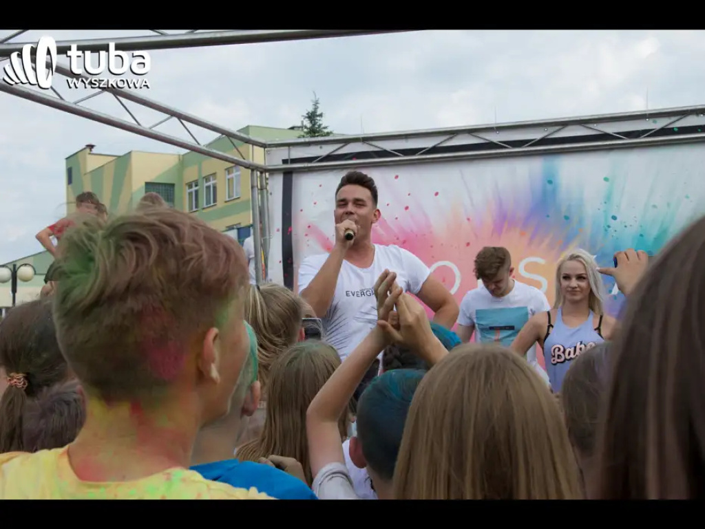 Kolorowe rozpoczęcie wakacji. Holi Festival w Wyszkowie