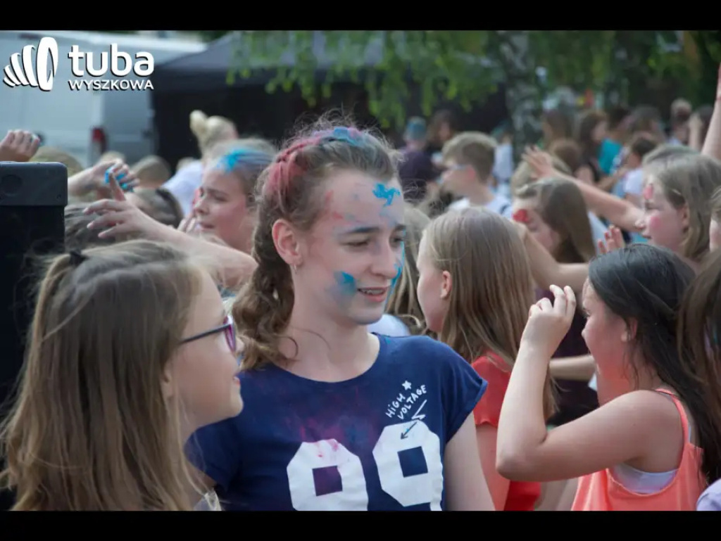 Kolorowe rozpoczęcie wakacji. Holi Festival w Wyszkowie