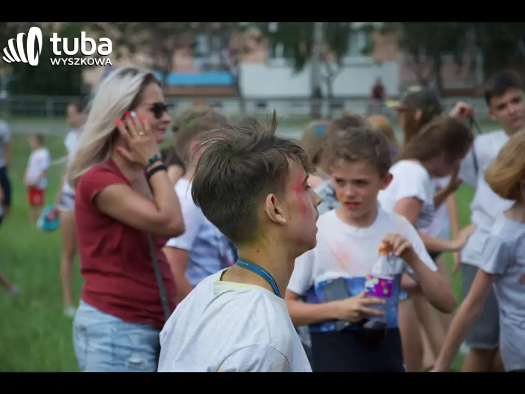 Kolorowe rozpoczęcie wakacji. Holi Festival w Wyszkowie