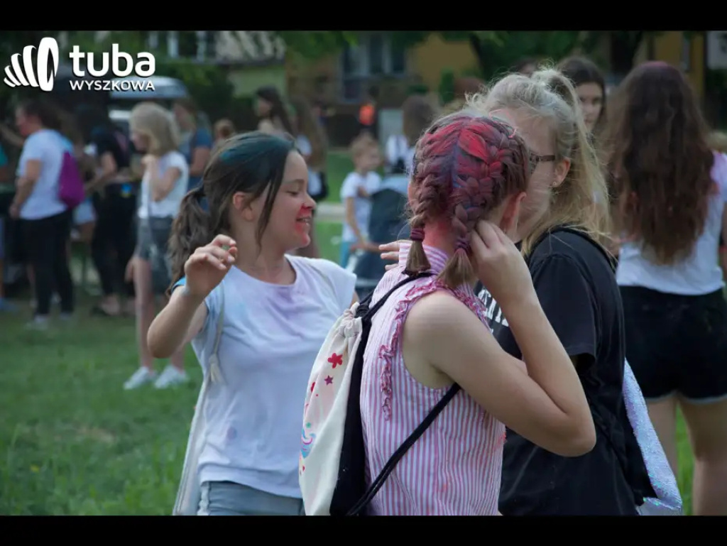 Kolorowe rozpoczęcie wakacji. Holi Festival w Wyszkowie