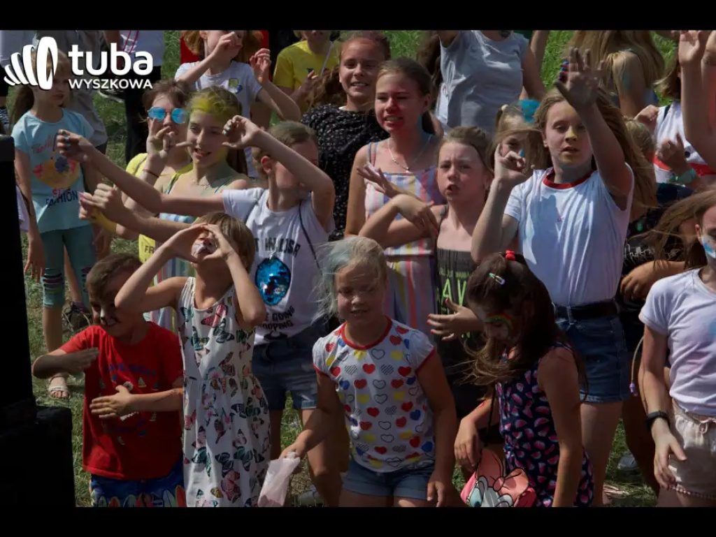 Kolorowe rozpoczęcie wakacji. Holi Festival w Wyszkowie