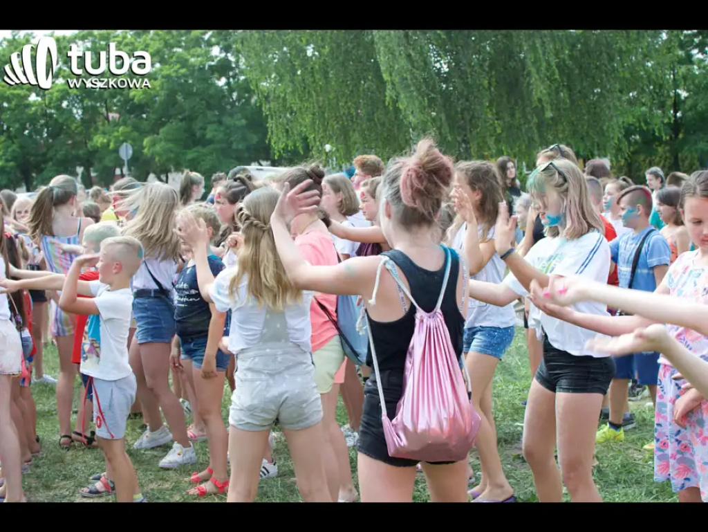 Kolorowe rozpoczęcie wakacji. Holi Festival w Wyszkowie