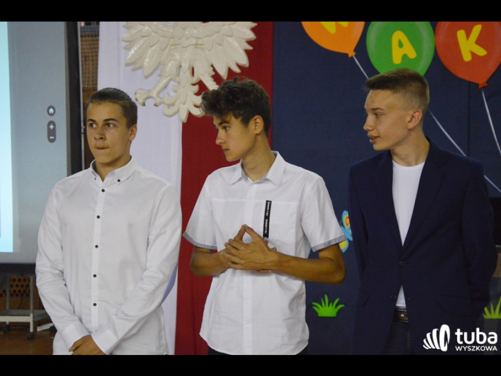 Nadeszły wakacje...  Uczniowie SP nr 5 i Gimnazjum nr 1 zakończyli rok szkolny 2018/ 2019