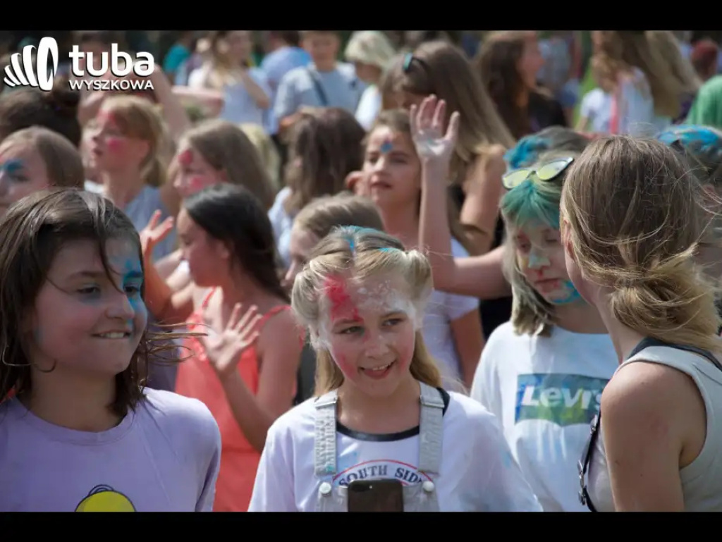 Kolorowe rozpoczęcie wakacji. Holi Festival w Wyszkowie