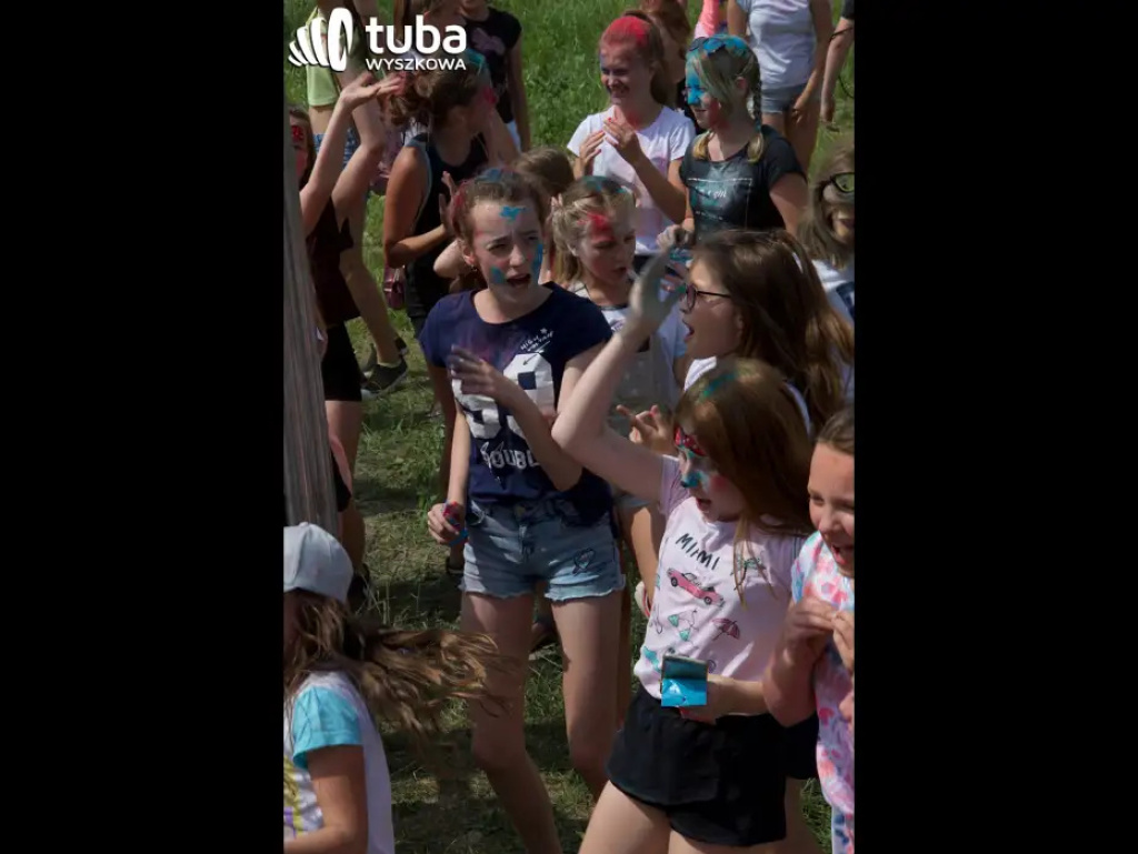 Kolorowe rozpoczęcie wakacji. Holi Festival w Wyszkowie