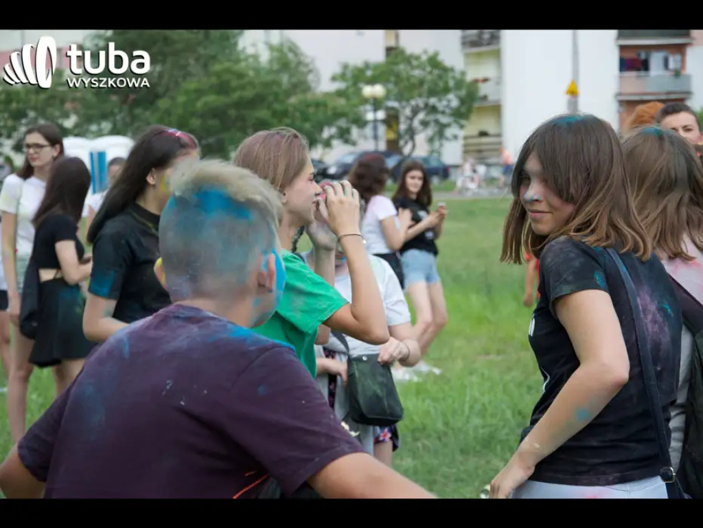 Kolorowe rozpoczęcie wakacji. Holi Festival w Wyszkowie