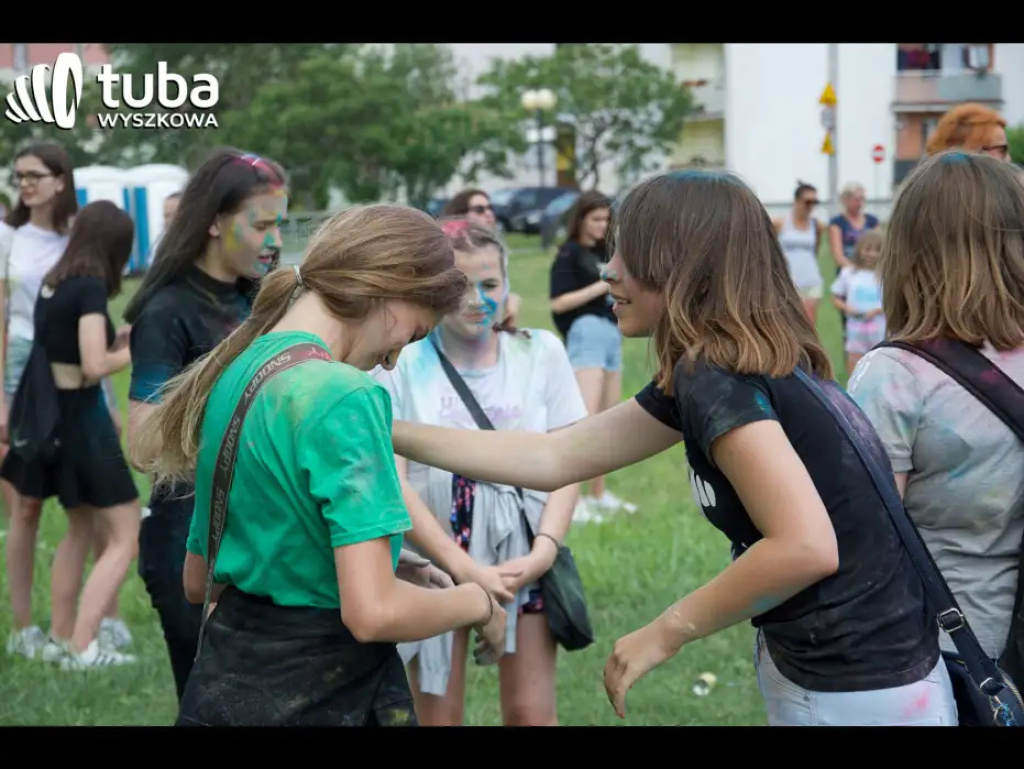 Kolorowe rozpoczęcie wakacji. Holi Festival w Wyszkowie