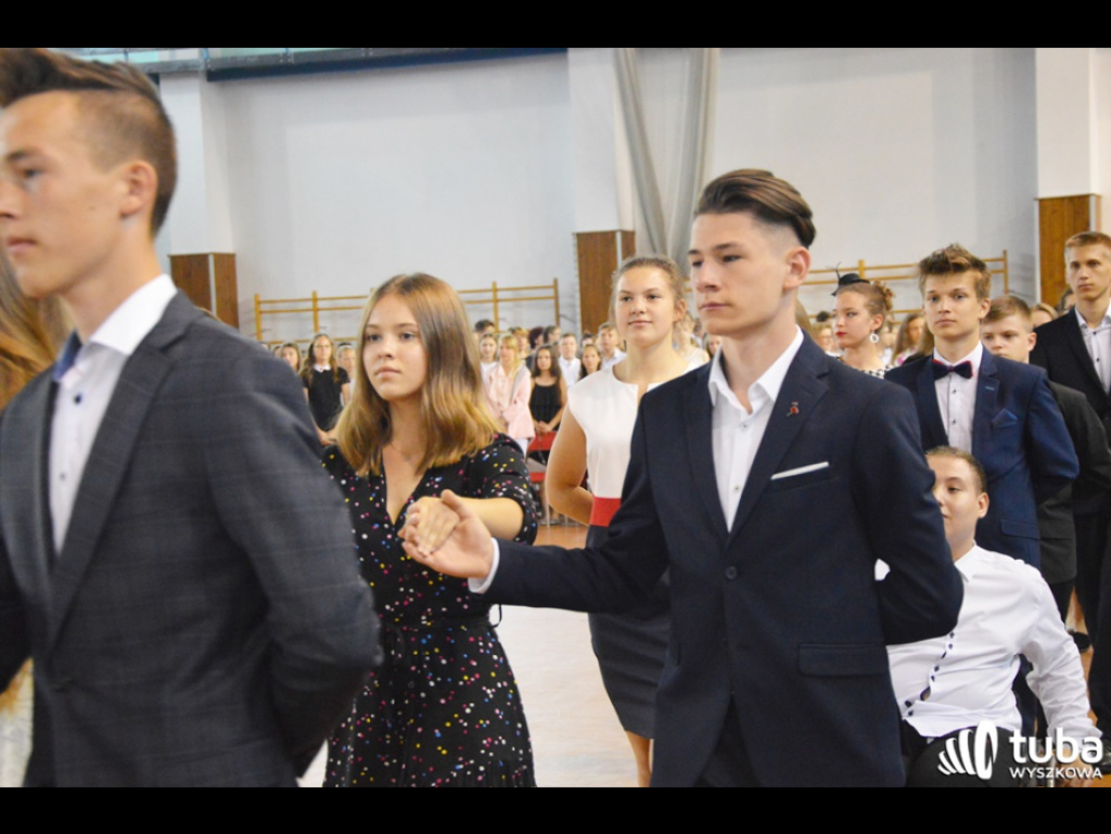 Nadeszły wakacje...  Uczniowie SP nr 5 i Gimnazjum nr 1 zakończyli rok szkolny 2018/ 2019